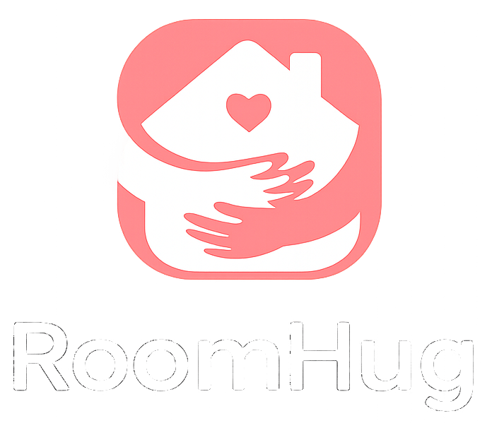 RoomHug Logo